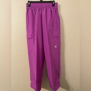 New NWT Adidas Essentials Woven Cargo‎ Pants Purple Burst $75 Size Small